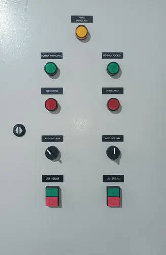 Painel para Bomba de Incêndio Profit 220 V Trifásico – Principal 5 CV Estrela-Triângulo + Jockey de 0,5 a 3 CV
